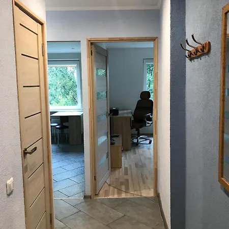 10 Ebreju Iela Apartment *
